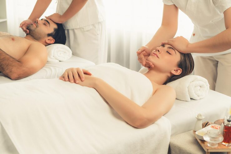 Couple Massage at Oasis Spa Mulund